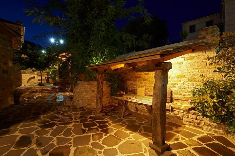 פאפיגקון Astra Inn מראה חיצוני תמונה